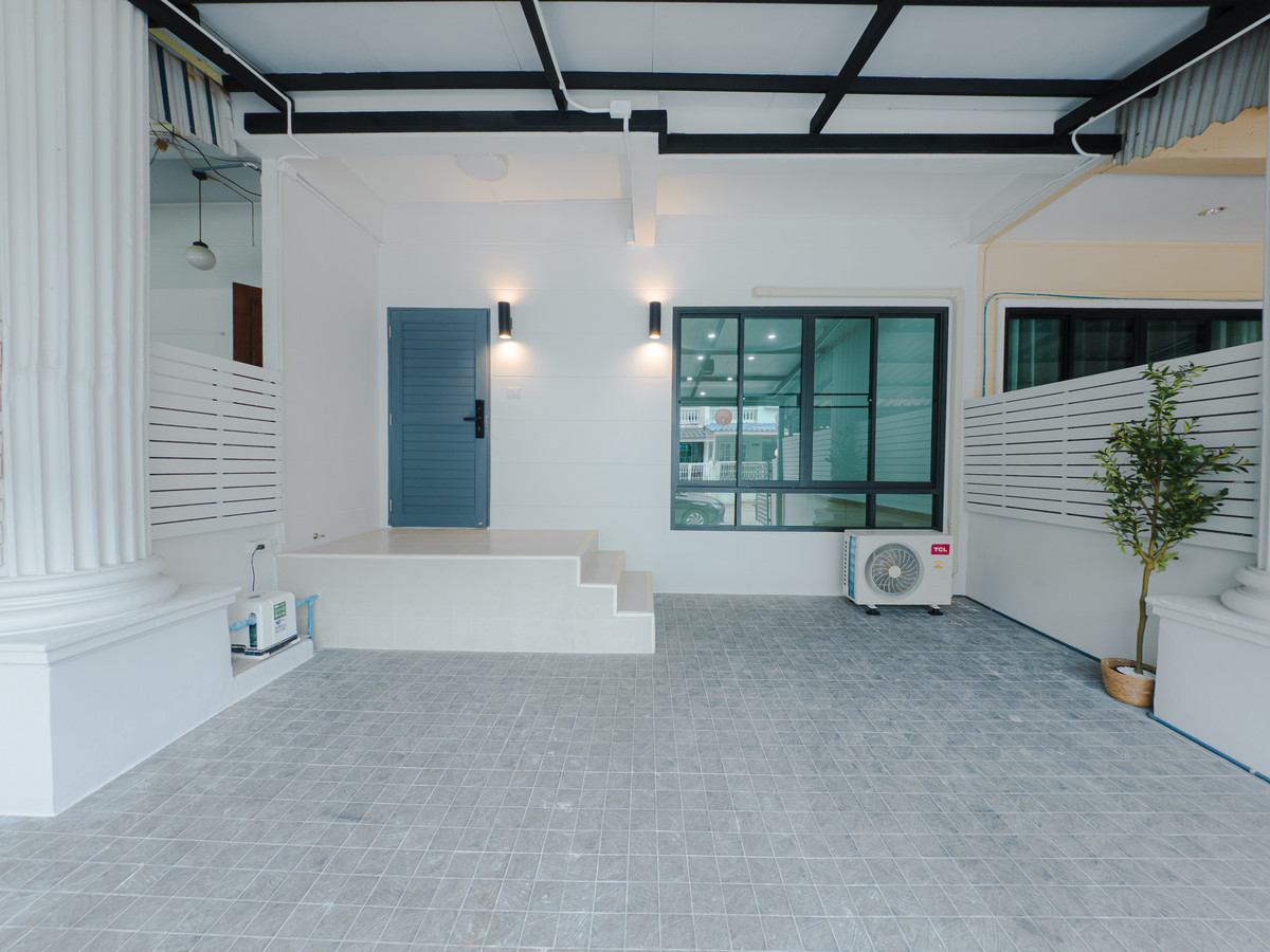 ขายทาวน์โฮม 2 ชั้น รีโนเวทใหม่ทั้งหลัง  ซอยปุณณวิถี 48 สุขุมวิท 101 🏘️(BTS ปุณณวิถี )(RT-01)