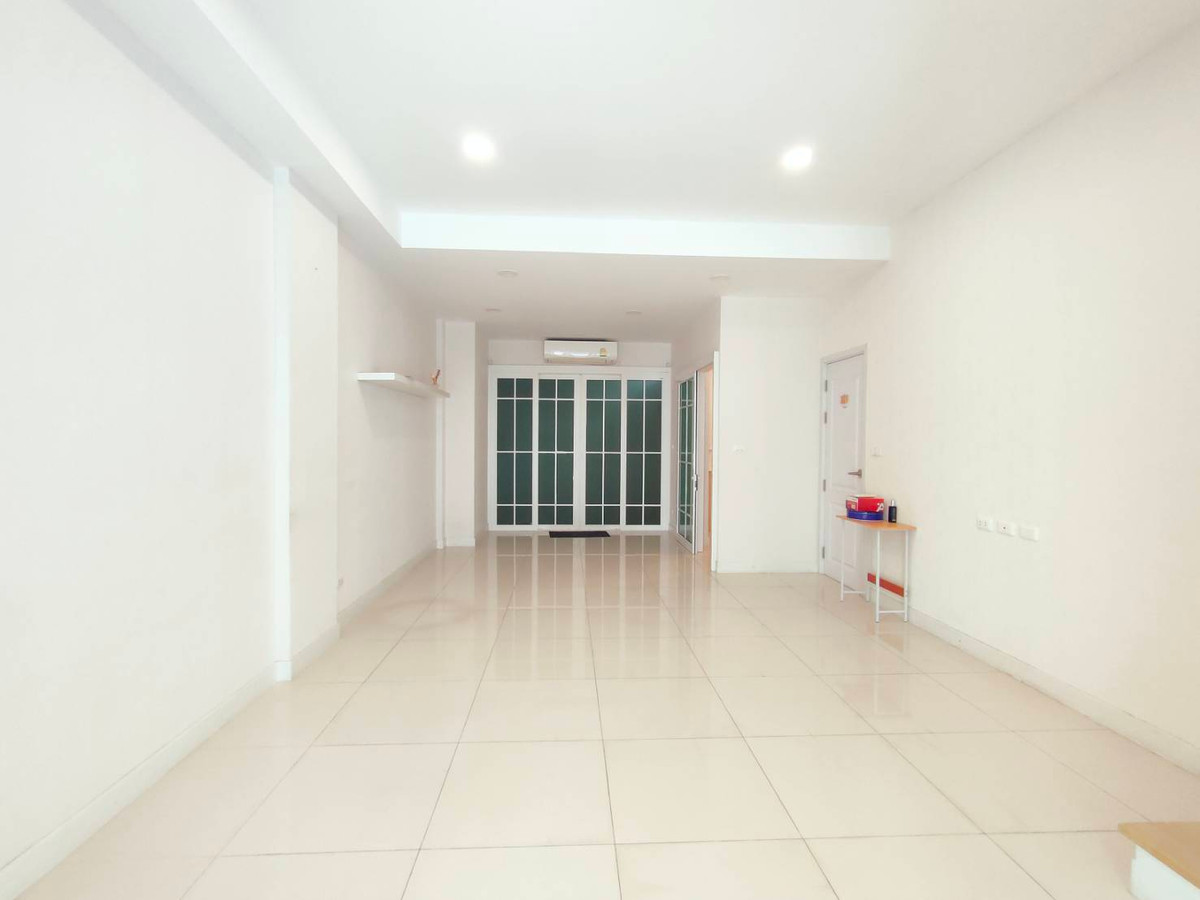 The Master @Udomsuk : Home or Office for rent (ST-02)