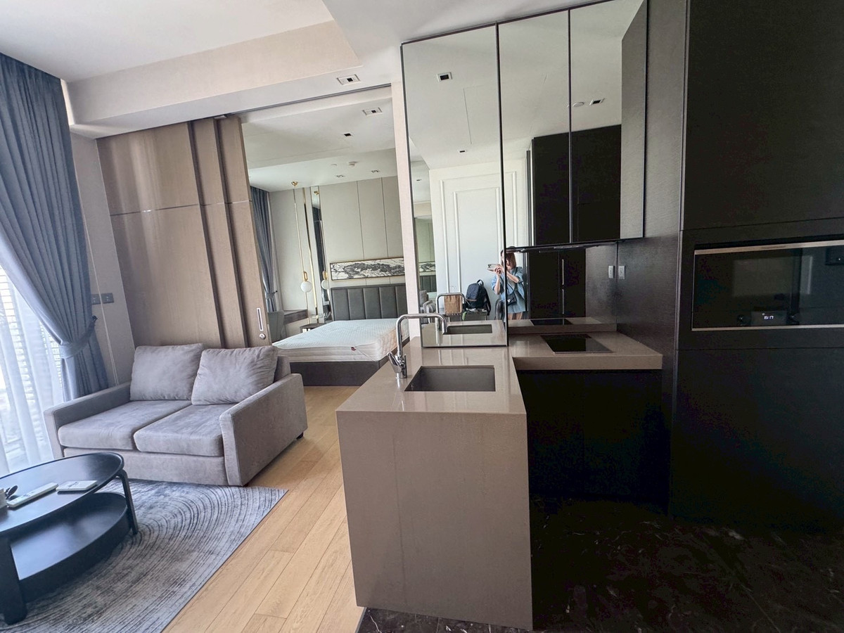 🏡 Condo For Rent:  28 Chidlom  : 28 ชิดลม  (Close to BTS Chidlom )  ST-02