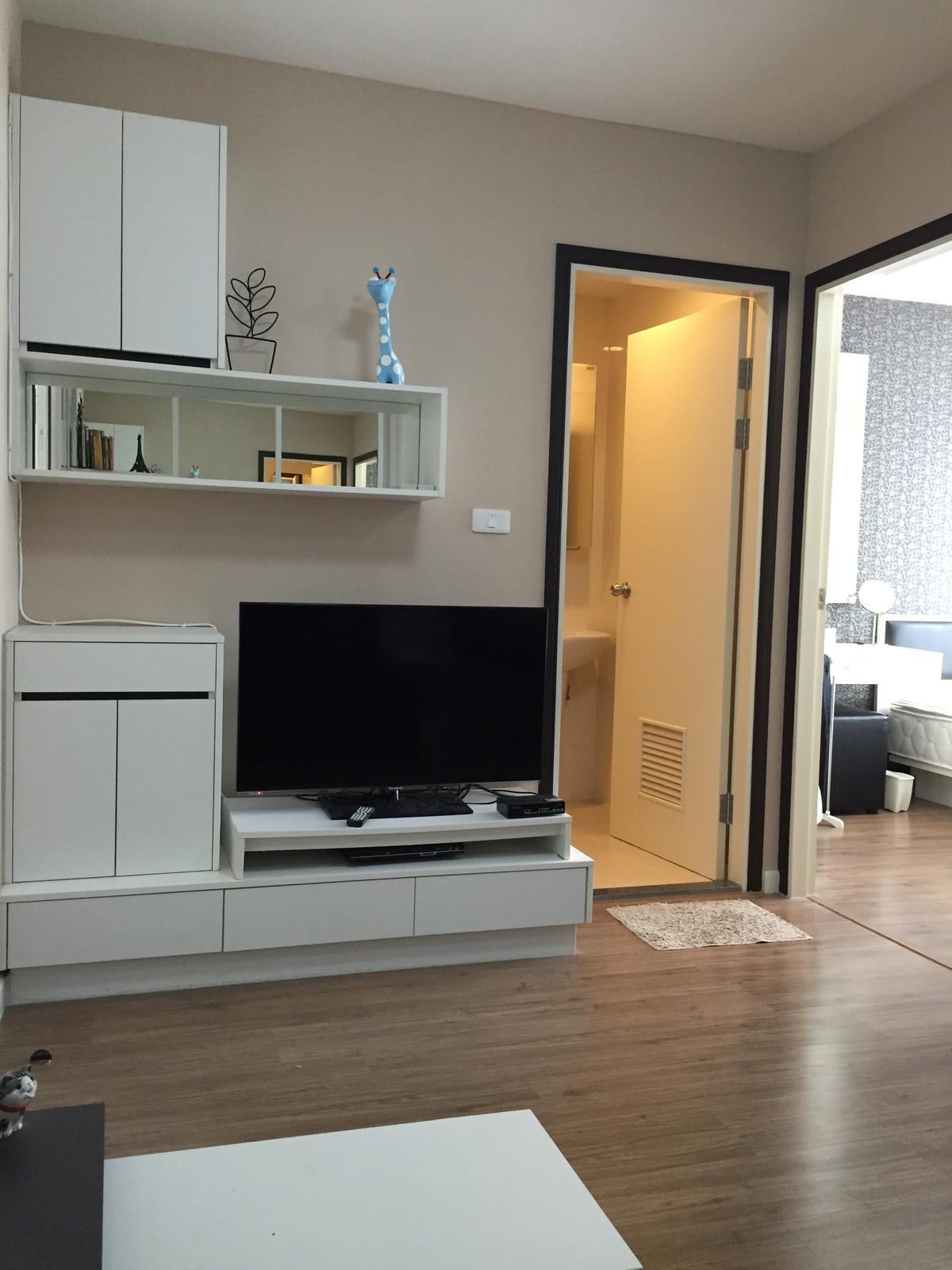 คอนโด ให้เช่า :   iCondo Sukhumvit 103(ไอคอนโด สุขุมวิท 103)  (( BTS Onnut Udomsuk  )) MK-02  line @livingbkk