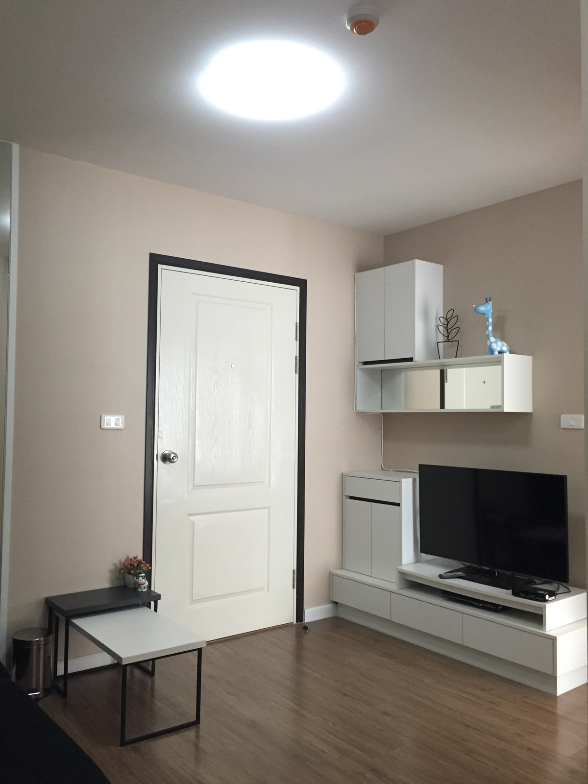 คอนโด ให้เช่า :   iCondo Sukhumvit 103(ไอคอนโด สุขุมวิท 103)  (( BTS Onnut Udomsuk  )) MK-02  line @livingbkk