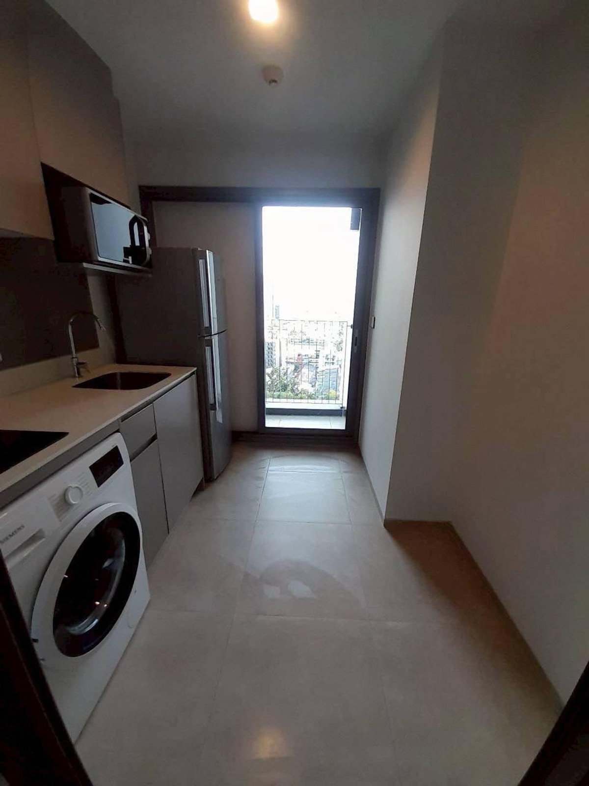 คอนโดให้เช่า :  Whizdom Connect Sukhumvit (วิสซ์ดอม คอนเนค สุขุมวิท) (( BTS Punnawithi )) MK-02  line @livingbkk