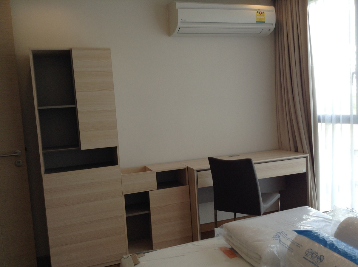 Condo for rent :  Via Botani Sukhumvit 47  (( BTS Phrom Phong )(( MK-02 line @livingbkk ))