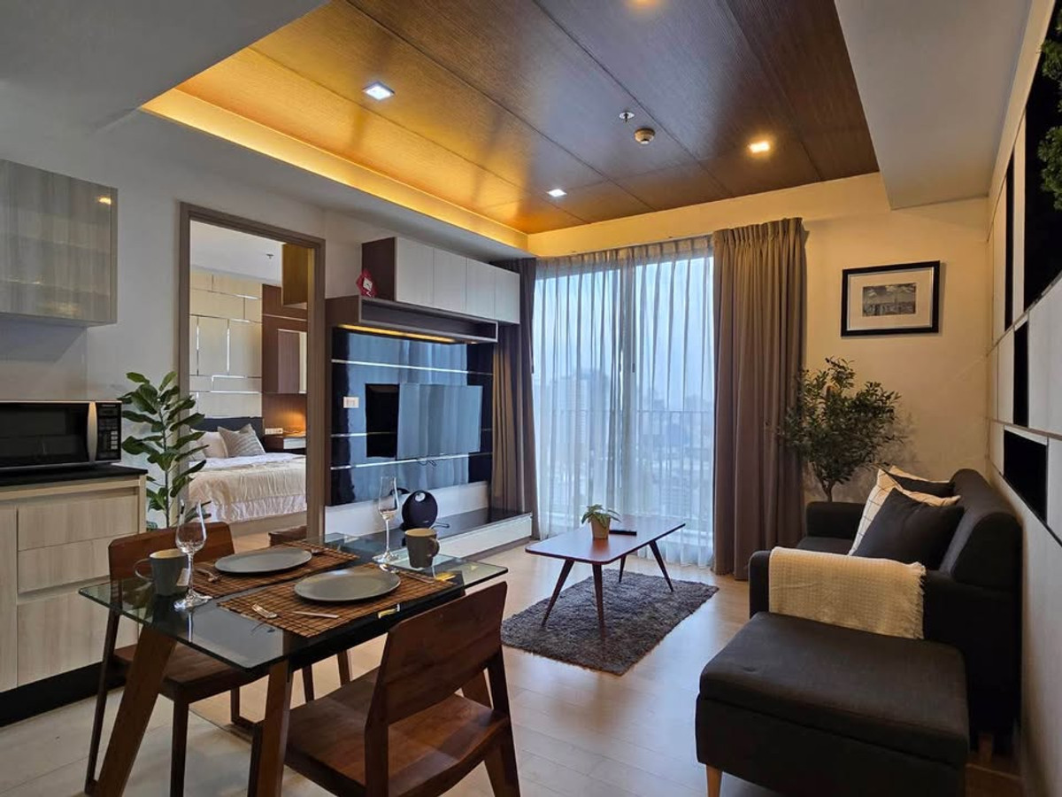 for Rent : HQ Thonglor by Sansiri Sukhumvit 55 (Rt-01)