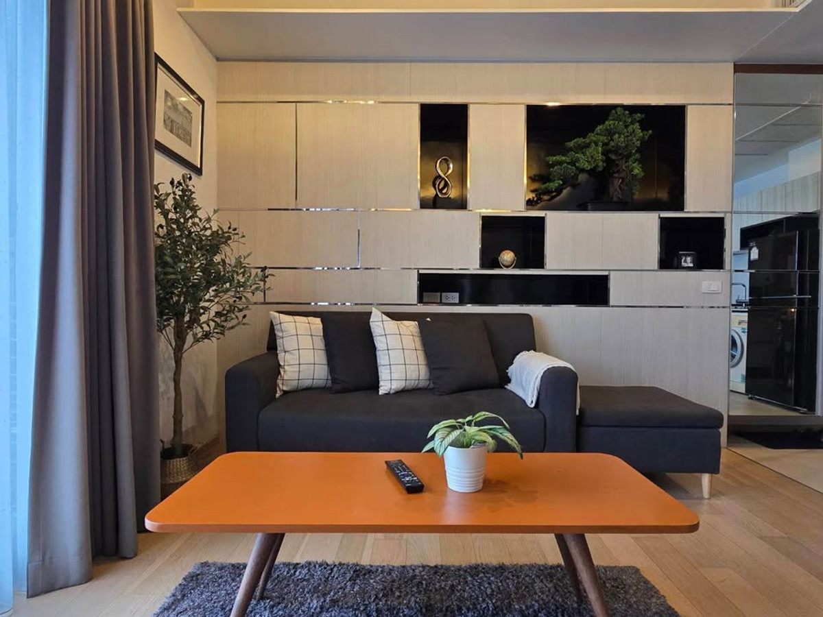 for Rent : HQ Thonglor by Sansiri Sukhumvit 55 (Rt-01)