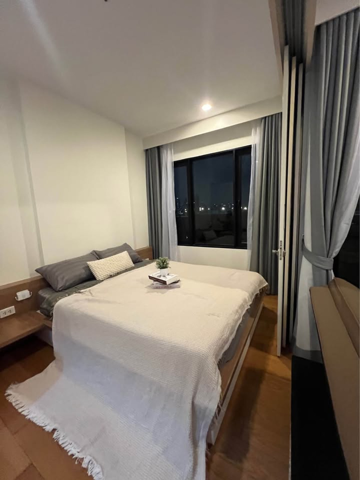 ให้เช่าคอนโด บล็อคส์ สุขุมวิท 77 (บีทีเอสอ่อนนุช)  (SA-01)