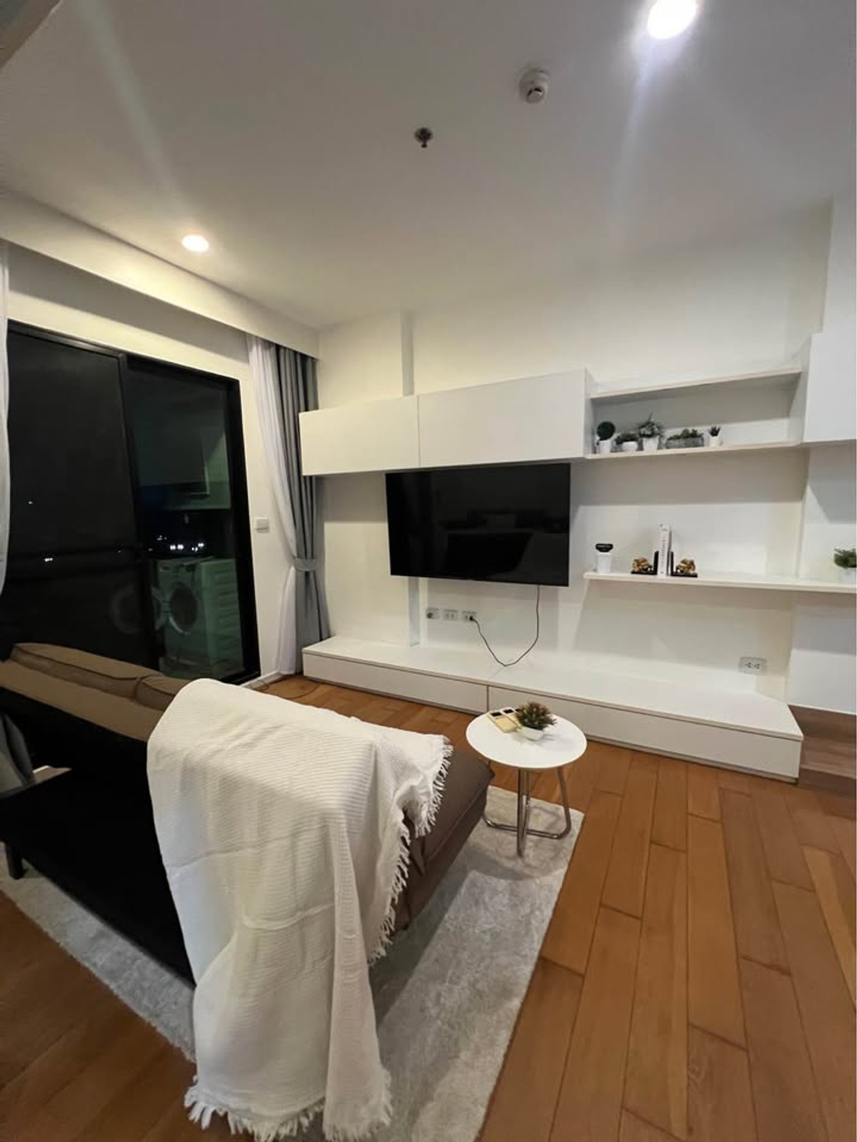 ให้เช่าคอนโด บล็อคส์ สุขุมวิท 77 (บีทีเอสอ่อนนุช)  (SA-01)