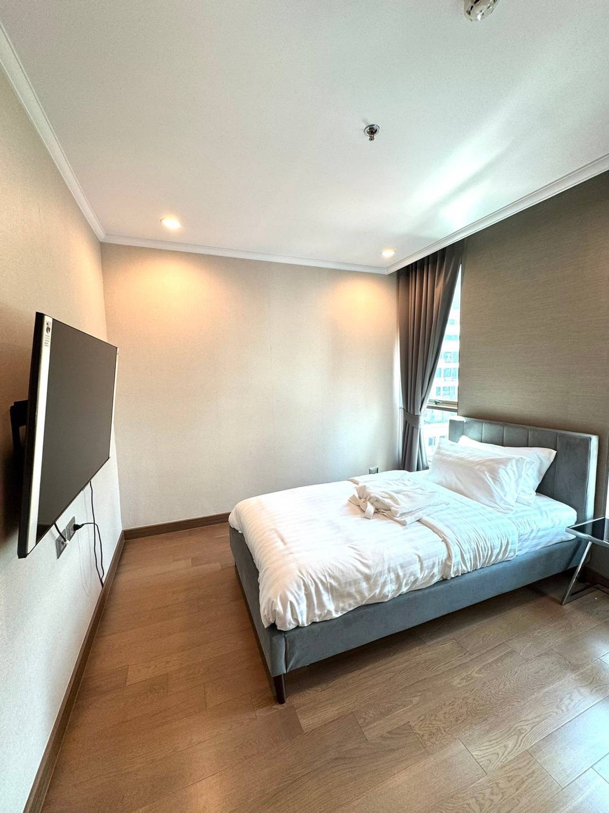 คอนโด ให้เช่า :คอนโด ศุภาลัย โอเรียนทัล สุขุมวิท 39 (Supalai Oriental Sukhumvit 39)  (( BTS Phrom Phong  )) MK-02  line @livingbkk