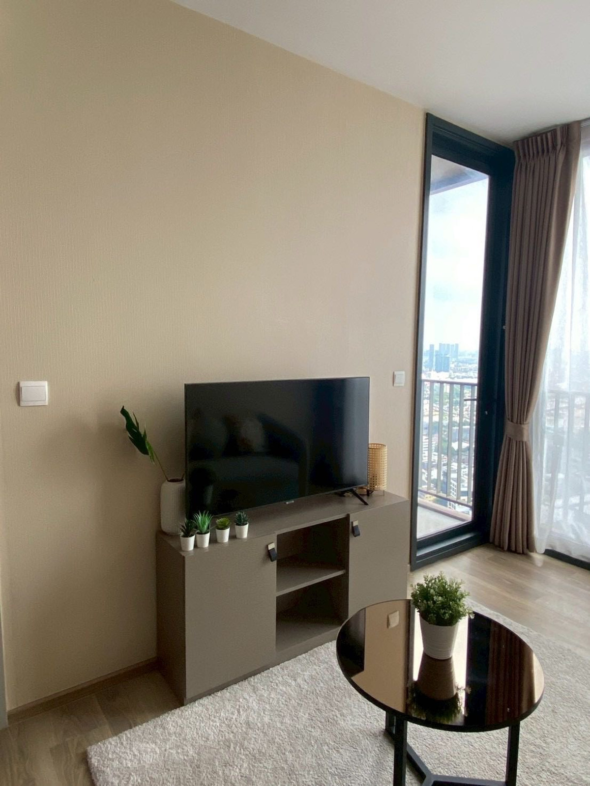 ✨Condo for Rent : Oka Haus (AP-02) ( line : @condo91 )