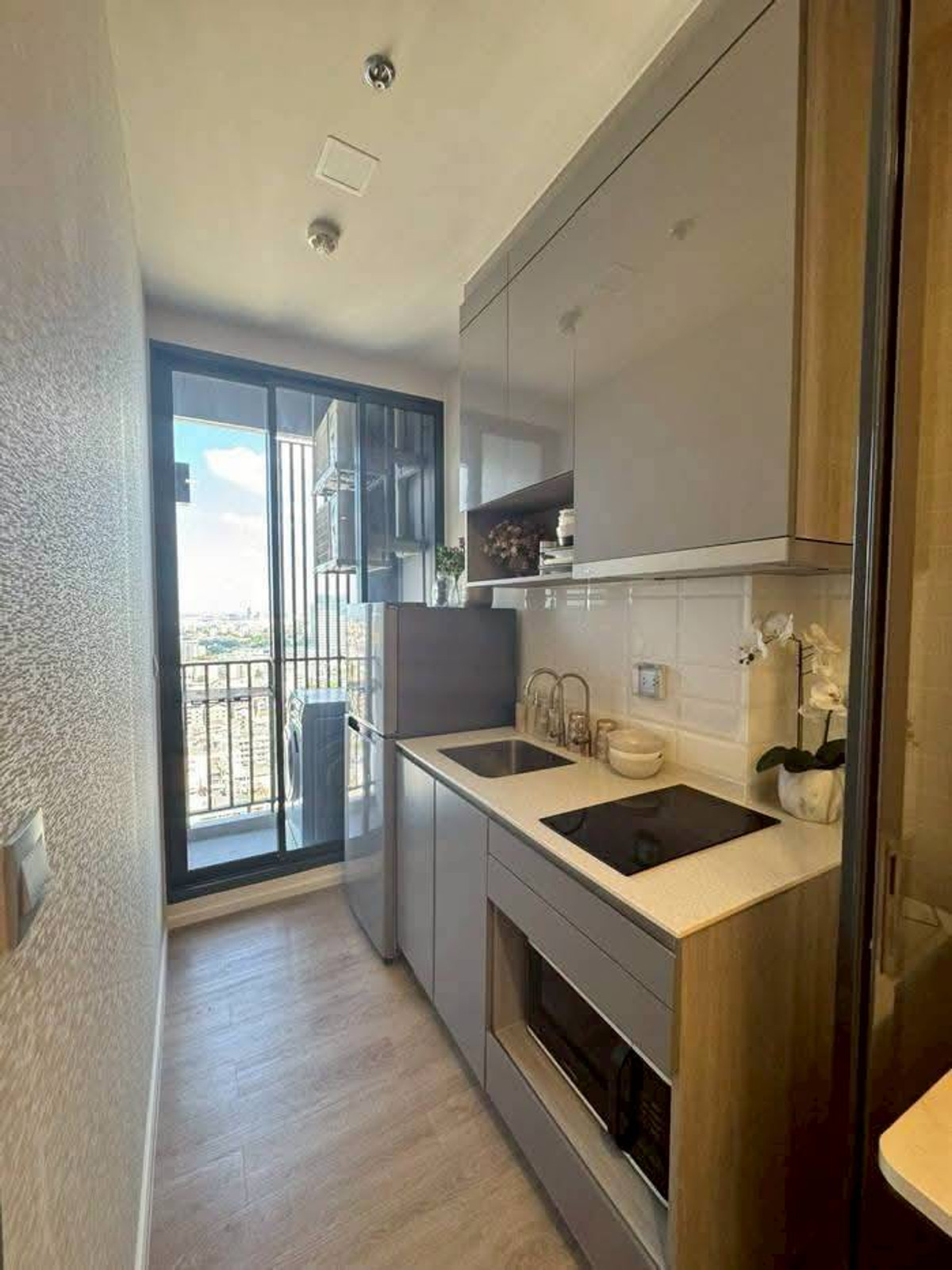 ให้เช่าคอนโด โมดิซ ไรห์ม รามคำแหง (MRT รามคำแหง)  (SA-01)