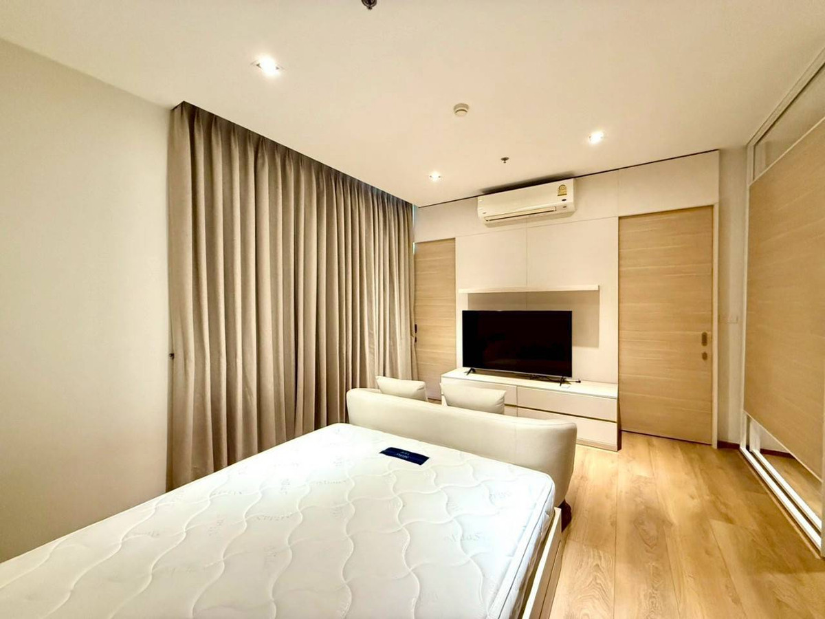 Condo for rent  :   Park 24 (Origin Phrom Phong)  (( BTS Phromphong  )) MK-02  line @livingbkk