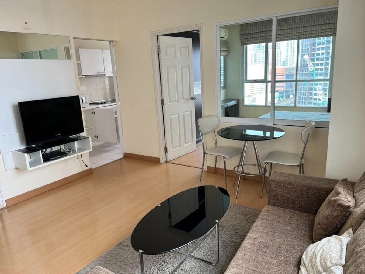 Condo for rent  :Life @ Sukhumvit 65(( BTS ekkamai  )) MK-02  line @livingbkk