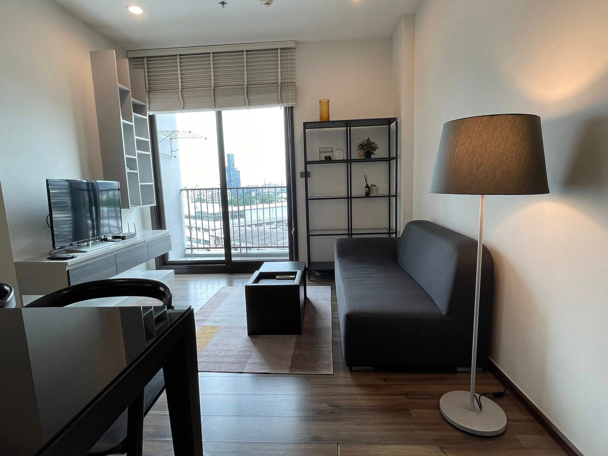 คอนโดให้เช่า :  วายน์ สุขุมวิท (บีทีเอส พระโขนง) (Rt-01)