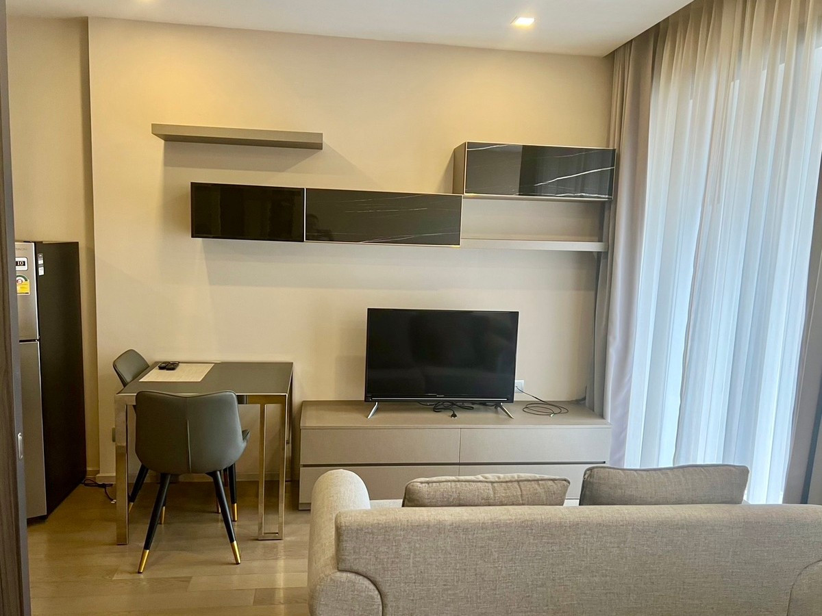 คอนโดให้เช่า : Ashton Asoke( แอชตัน อโศก)(( BTS Asoke อโศก )) MK-02  line @livingbkk