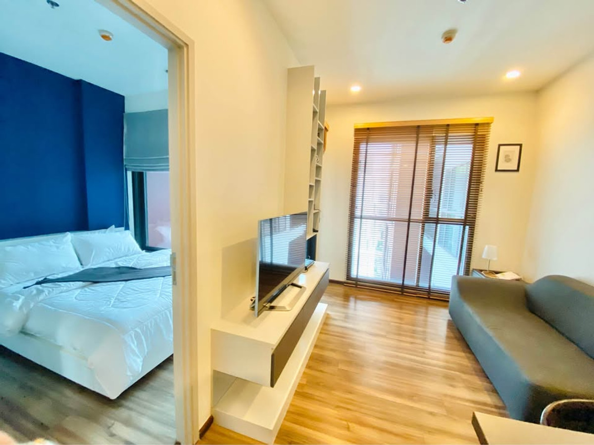 Condo for rent : Wyne  Sukhumvit ( BTS Phrakhanong) (Rt-01)