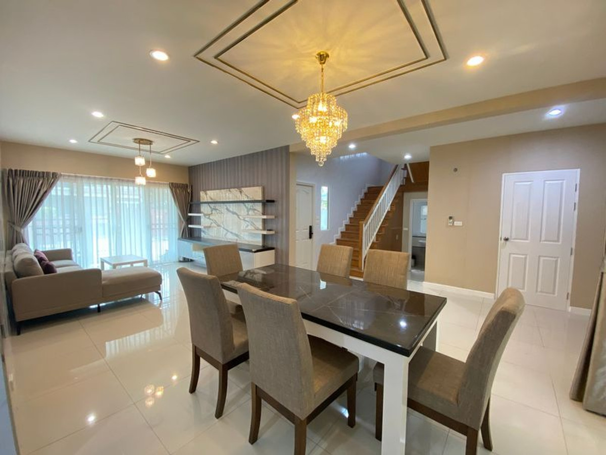 ให้เช่าบ้านเดี่ยว ภัสสร เพรจทีส ลุกซ์ พัฒนาการ 44 (SA-01)