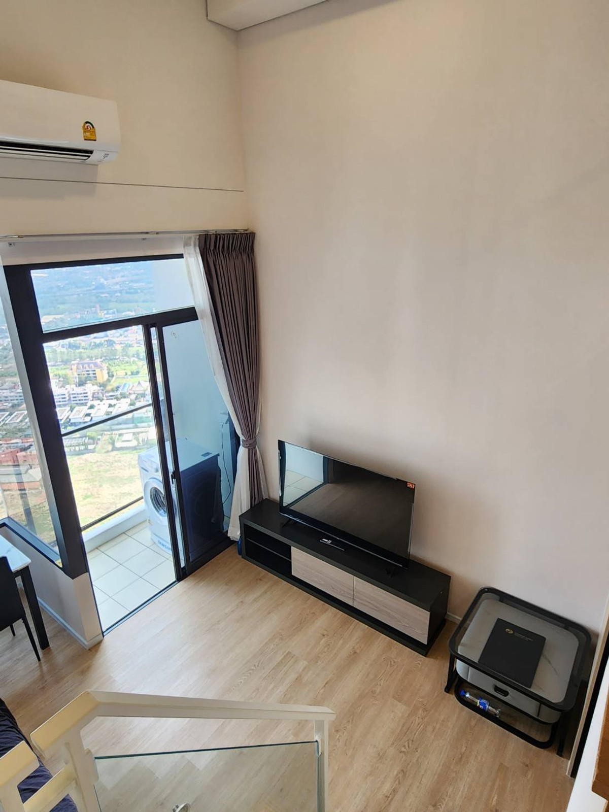 ให้เช่าคอนโด Duplex แคสเซีย พระราม 9 (SA-01)