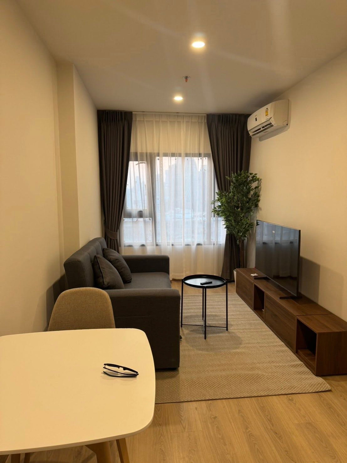 ✨Condo for Rent : Life Asoke Rama 4( AP-02) ( line : @condo91 )