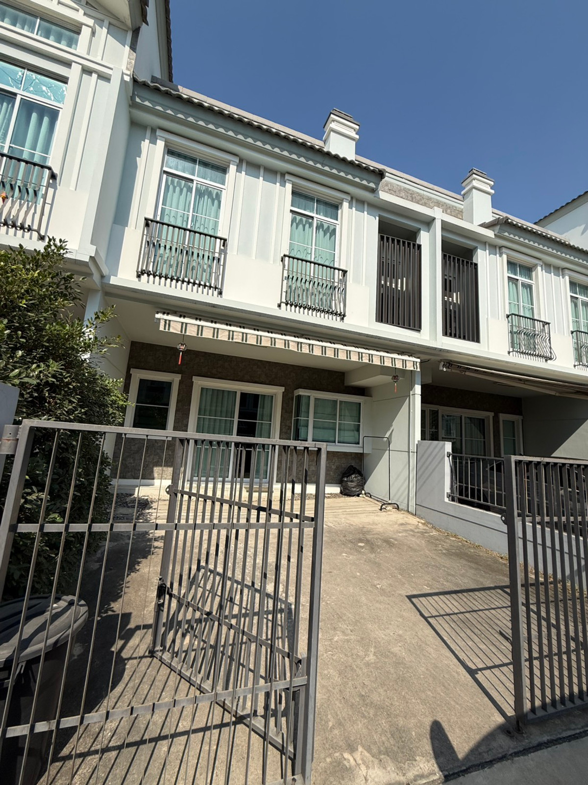 ให้เช่า ทาวน์โฮมใหม่ ใกล้เมกะบางนา โครงการ อินดี้ 4 บางนา กม.7 (Rt-01)