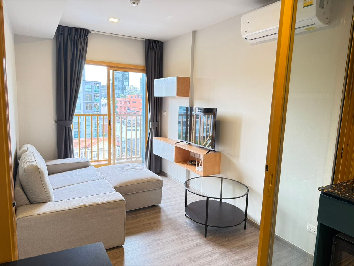 Condo for Rent   :  The Base Sukhumvit 50 (Rt-01)