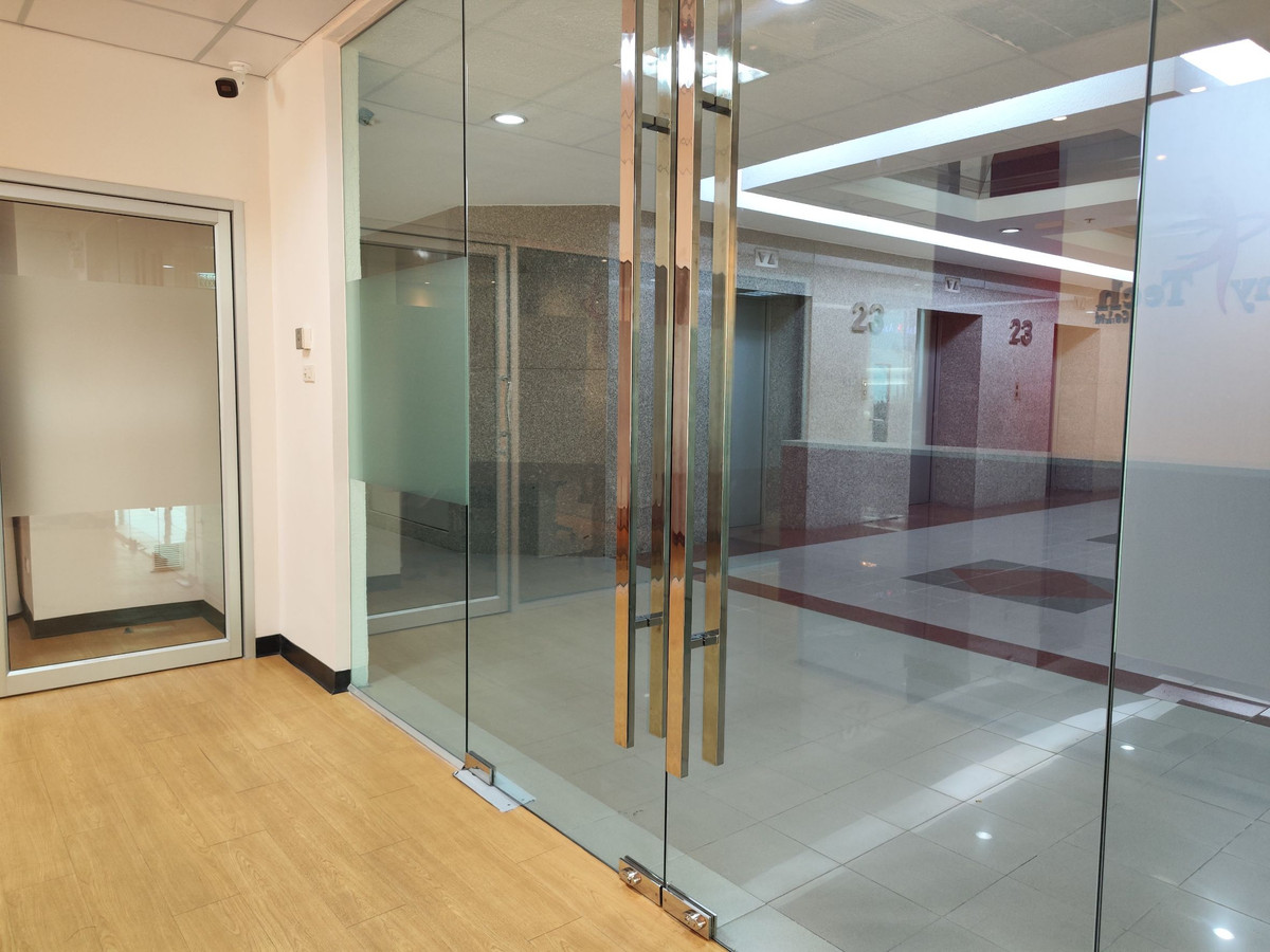 พื้นที่สำนักงานให้เช่า อาคาร Central City  Tower Bangna (Rt-01)