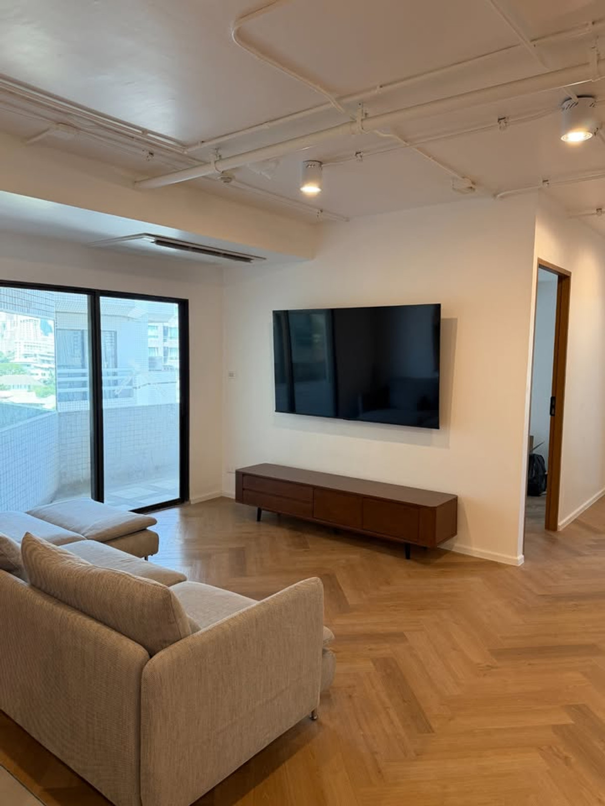 ✨Condo for Rent : Richmond Palace Condominium  (AP-02) ( line : @condo91 )