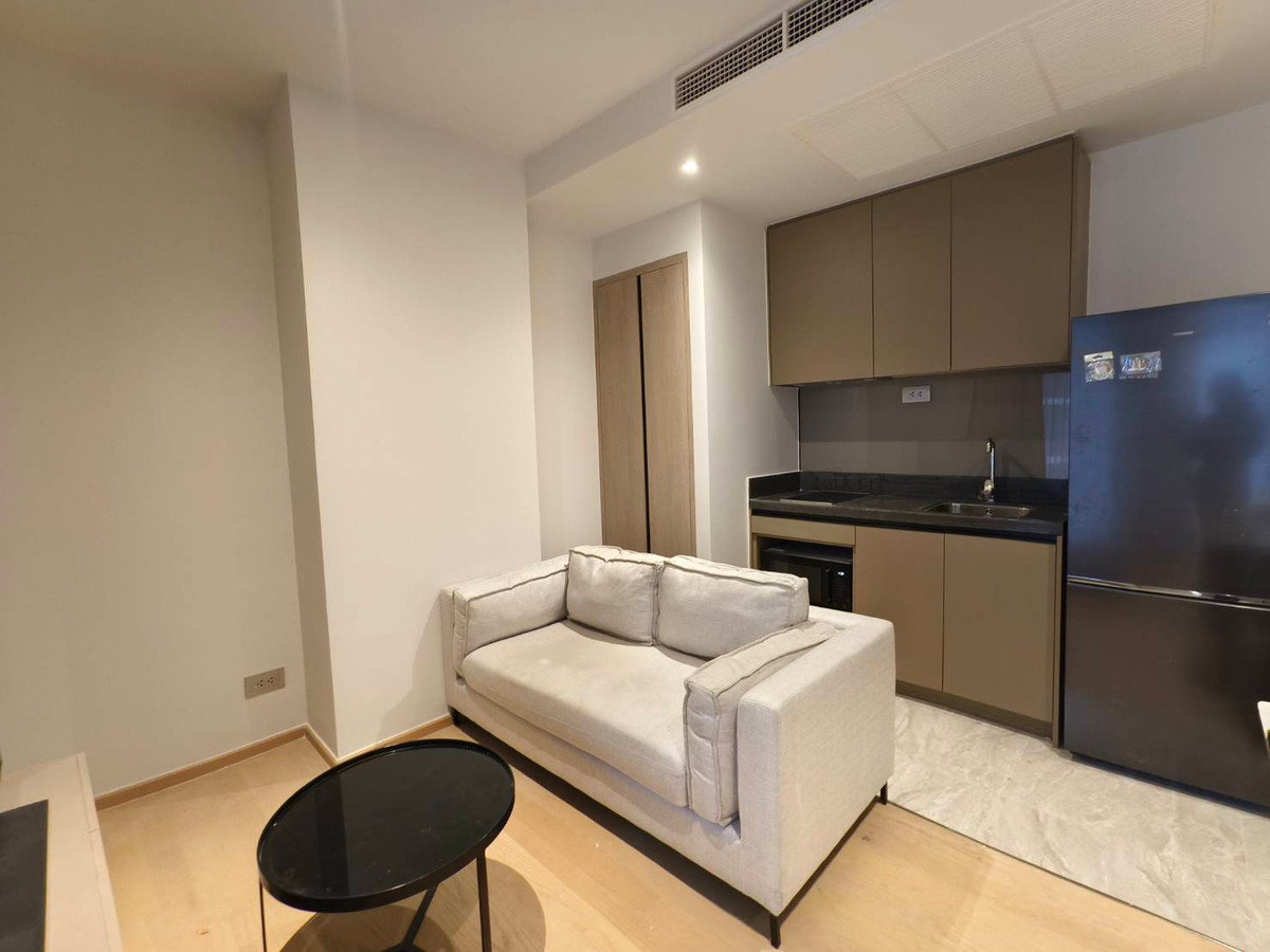 คอนโด ให้เช่า :   Ashton Asoke - Rama 9 (แอชตัน อโศก - พระราม 9) (( MRT Phra Ram 9 )) MK-02  line @livingbkk