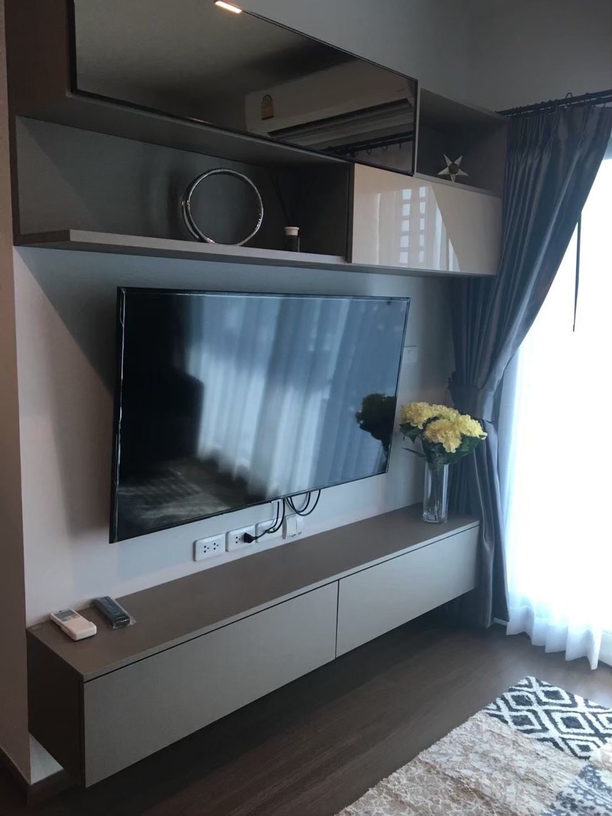 คอนโด ให้เช่า :  ไอดีโอ สุขุมวิท 93  (( บีทีเอส บางจาก  )) MK-02  line @livingbkk