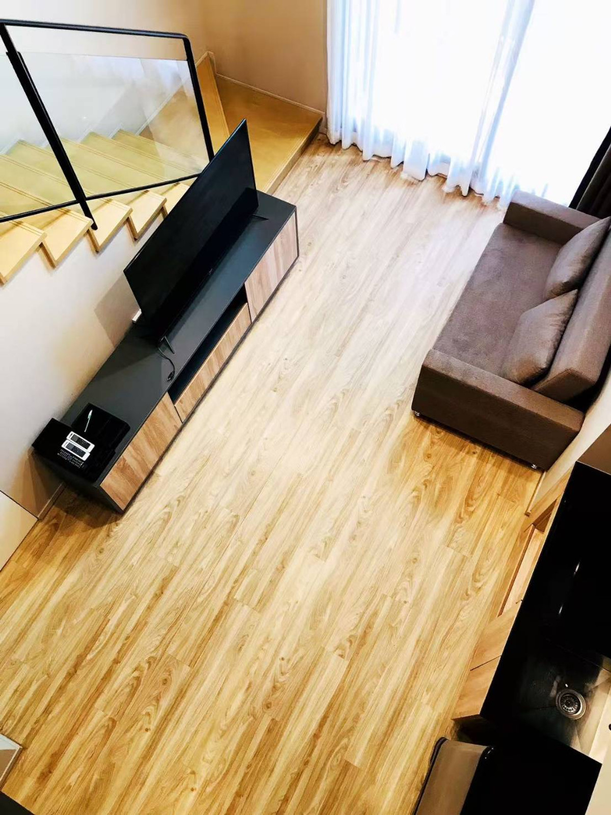 ✨Condo for Rent :  Blossom Sathon-Charoen Rat (AP-02) ( line : @condo91 )