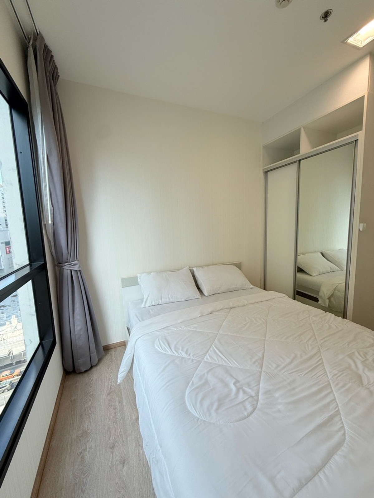 ให้เช่า คอนโดเลต มิสท์ พระราม 9 (MRT Rama 9)  (SA-01)