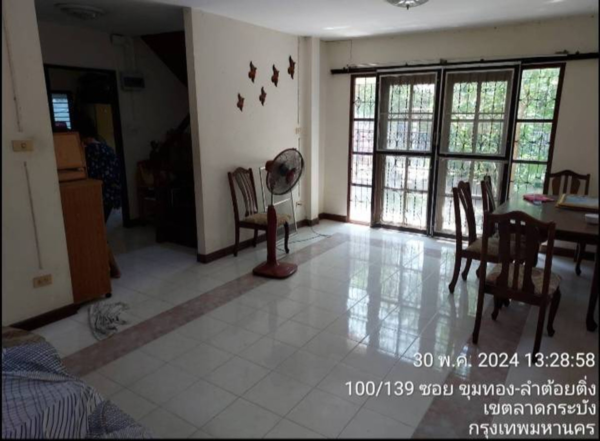 ขายบ้านเดี่ยว Lake Garden Home ลาดกระบัง 2 ชั้น ทำเลดี ใกล้สนามบินสุวรรณภูมิ (Rt-01)