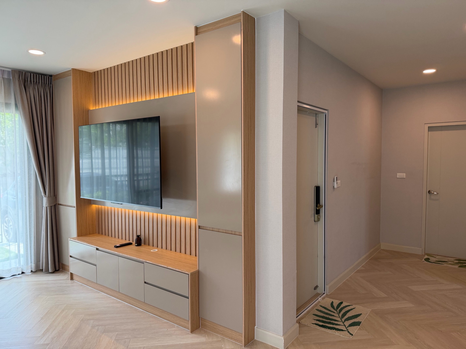 ให้เช่าบ้านเดี่ยว Centro Bangna เฟส 1 สไตล์ Modern Minimal บ้านตำแหน่งส่วนตัว พร้อมอยู่ (Rt-01)