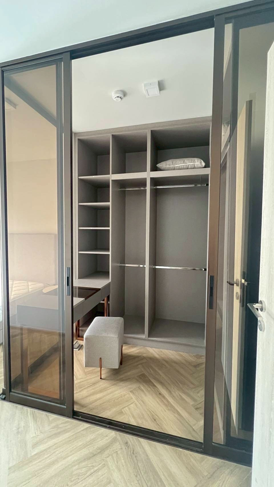 Chapter Thonglor 25 ห้องใหม่ เครื่องใช้ไฟฟ้าครบ พร้อมเข้าอยู่ 5 กค 69 [CC-01]