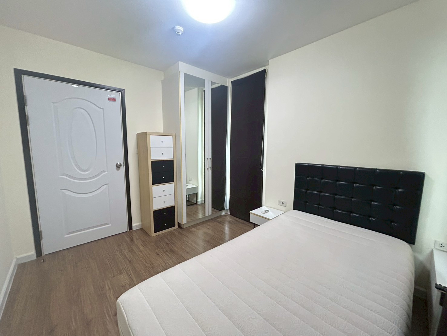Icondo Sukhumvit 103 (Udomsuk 58) เครื่องใช้ไฟฟ้าครบ จอดรถได้ 2 คัน [CC-01]