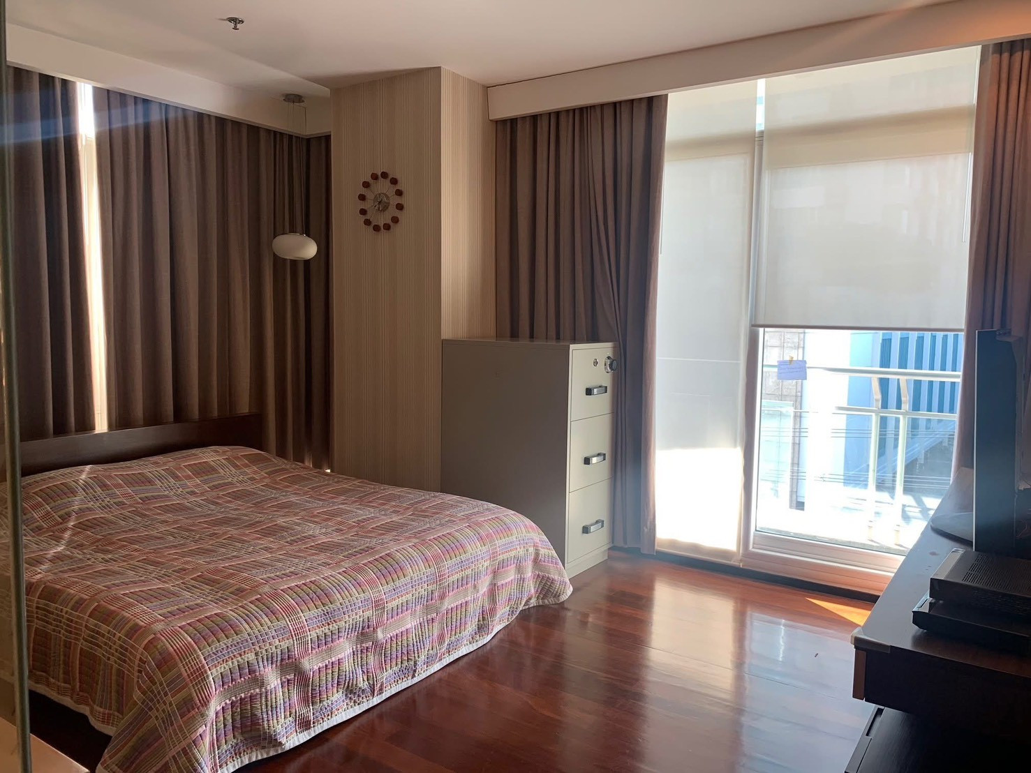 The Height Thonglor (ซอยสุขุมวิท 55 ห้องกว้าง มีห้องแม่บ้าน) [CC-01]