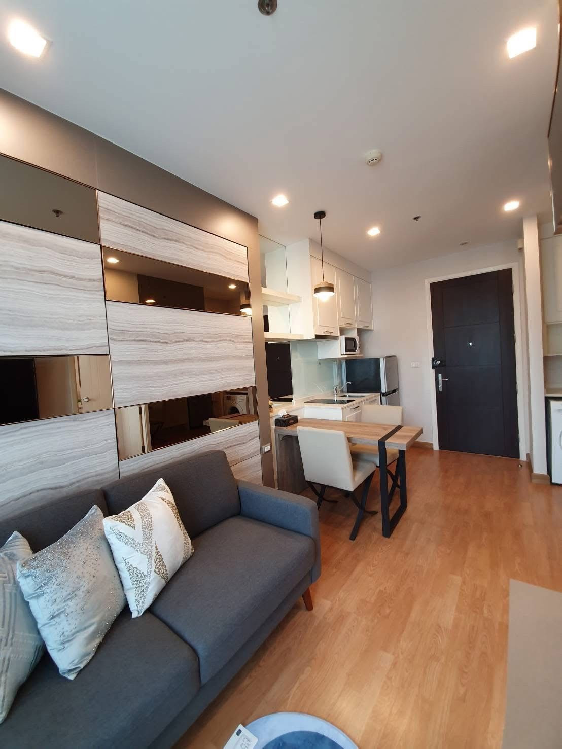 Q House Sukhumvit 79 (แต่งสวย ชั้นสูง พร้อมเข้าอยู่) [CC-01]