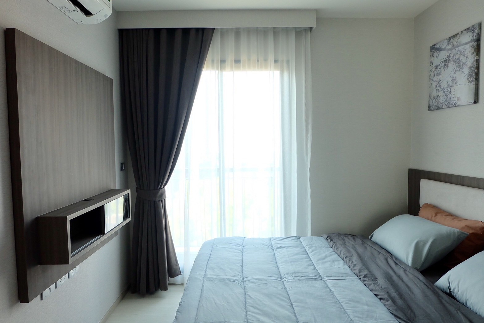 Rhythm Sukhumvit 36 - 38 (วิวเมือง ทิศเหนือ ครัวปิด) [CC-01]