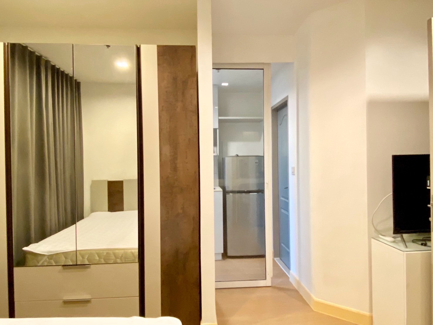 Ideo Mobi Sukhumvit 81 (วิวสระ พร้อมเข้าอยู่ 23 กค) [CC-01]