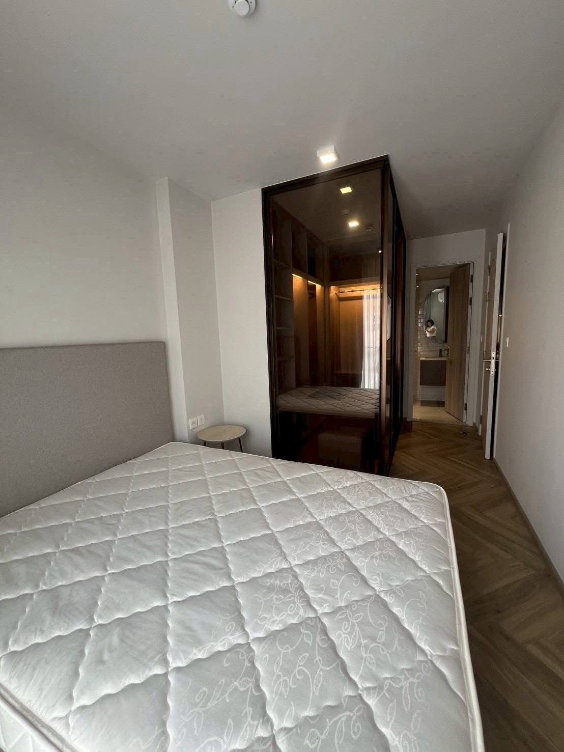 Chapter Thonglor 25 (ห้องใหม่ เครื่องใช้ไฟฟ้าครบ) [CC-01]