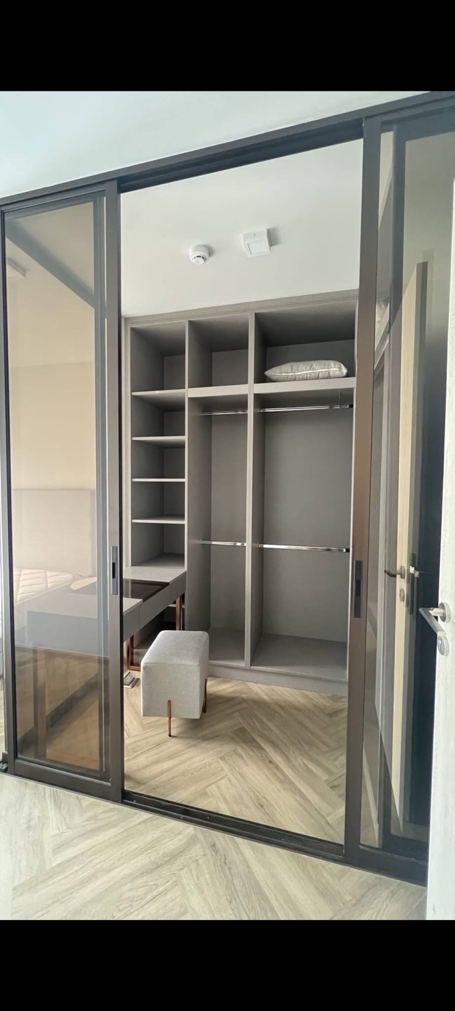 Chapter Thonglor 25 (ห้องใหม่ เครื่องใช้ไฟฟ้าครบ) [CC-01]