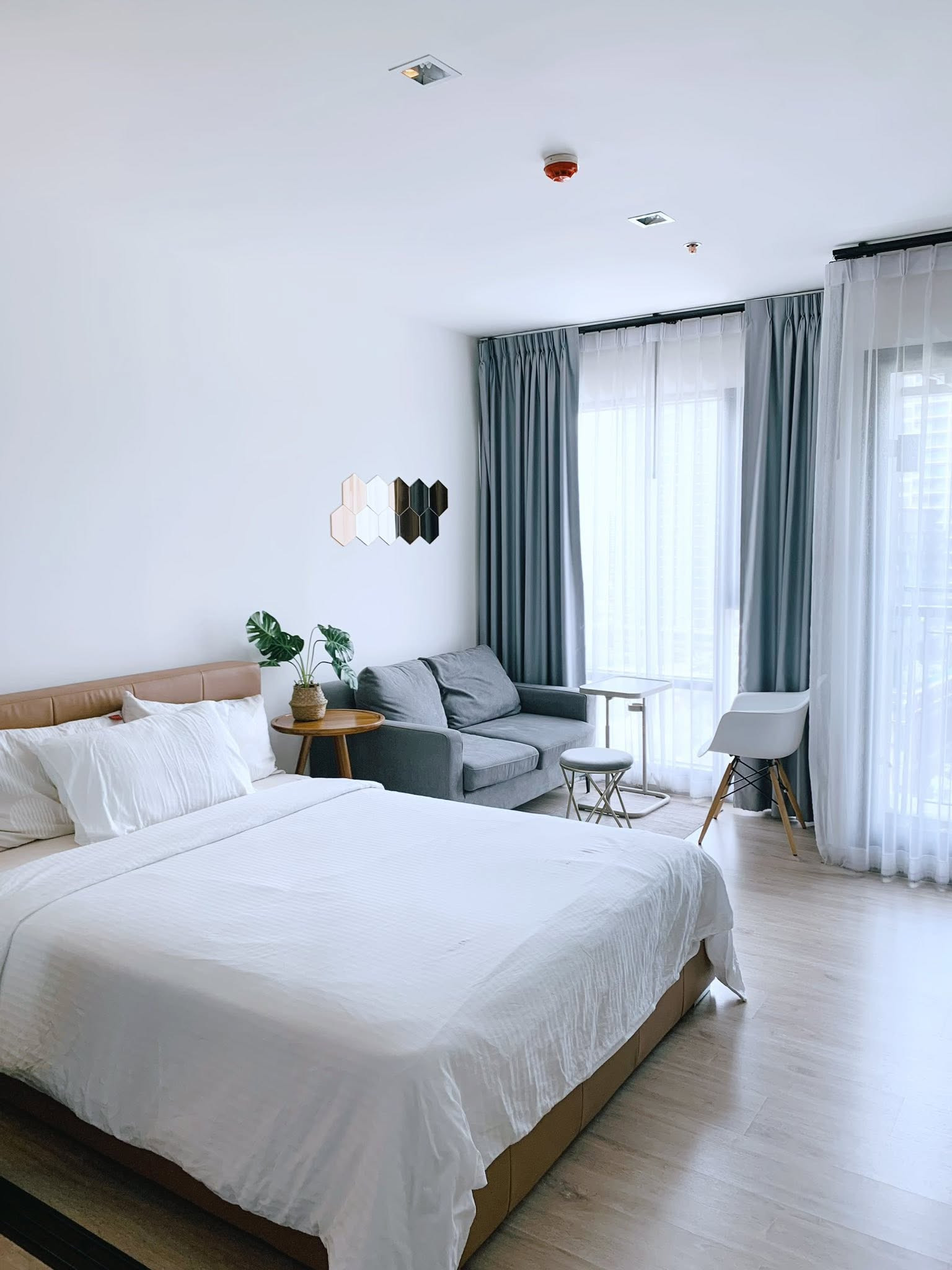 ให้เช่าคอนโด ริทึ่ม สุขุมวิท 36-38 (บีทีเอสทองหล่อ) (SA-01)
