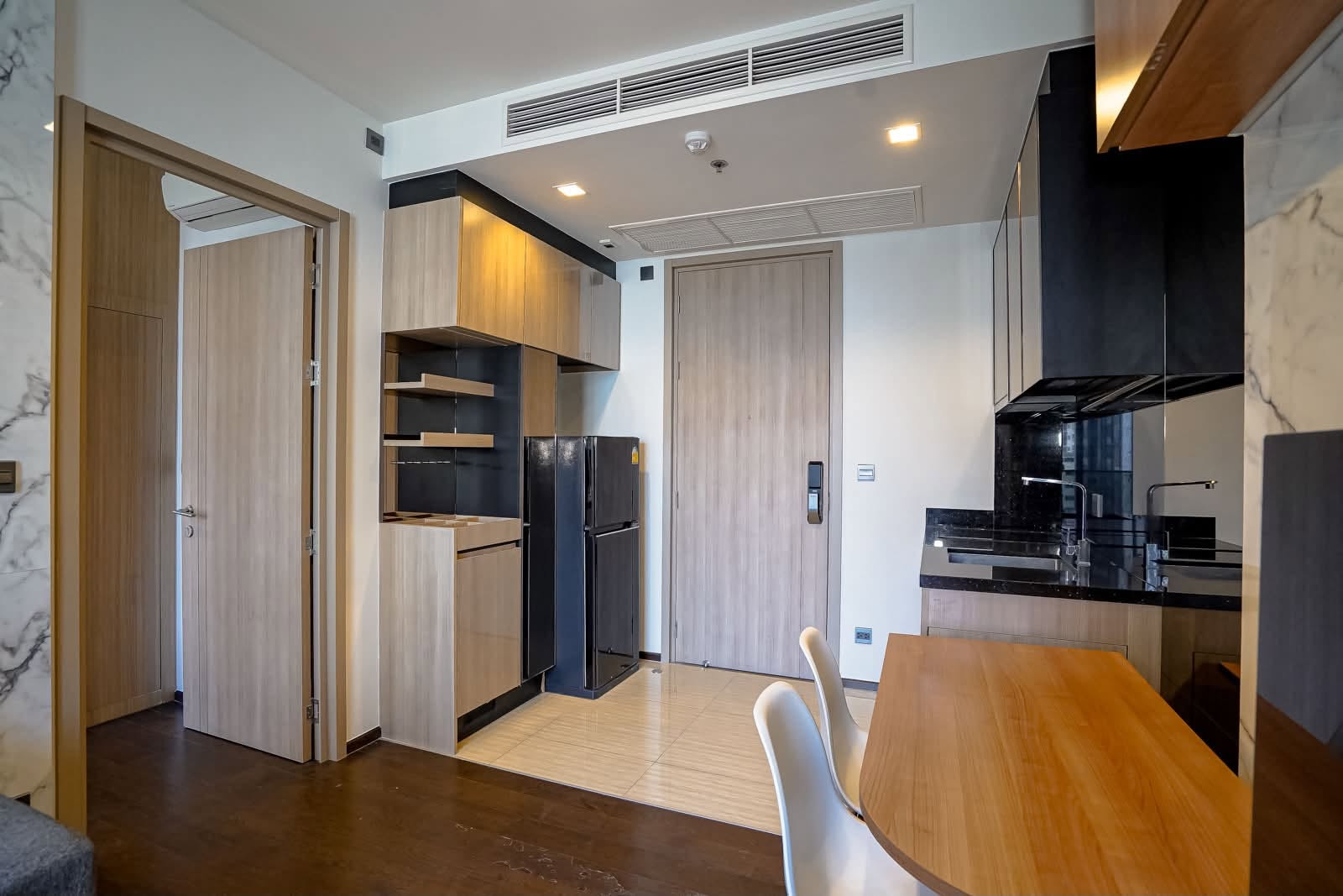 ✨Condo for Rent : The Line Ratchathewi (AP-02) ( line : @condo91 )