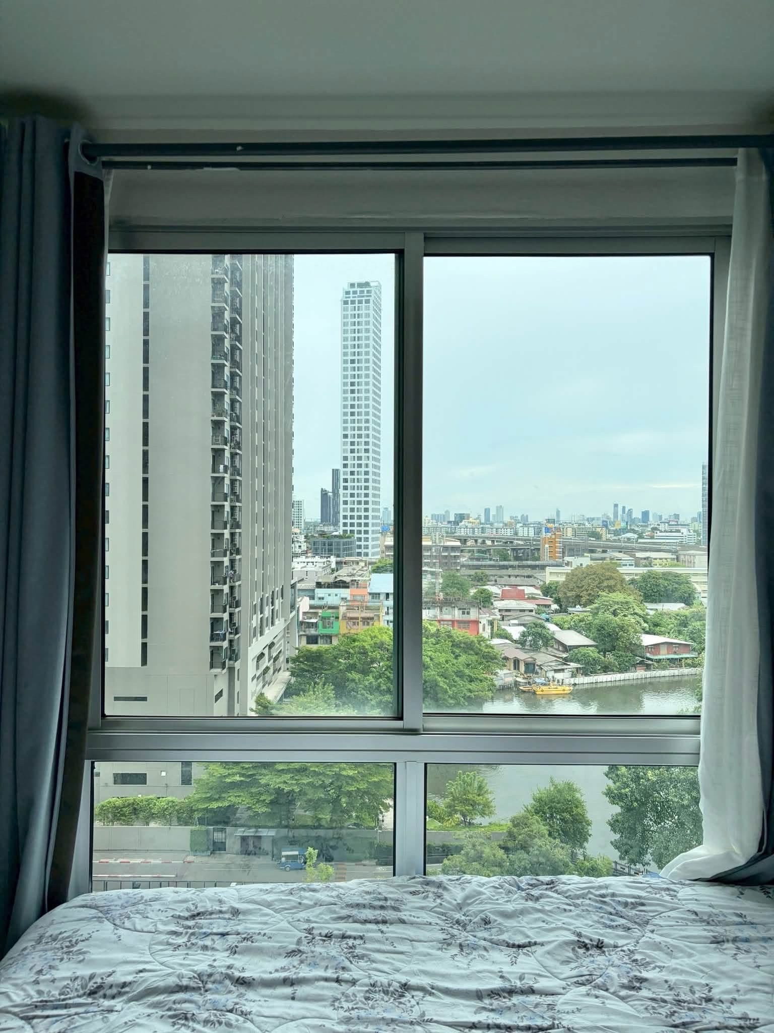 The Base Sukhumvit 77 (วิวสระ เครื่องใช้ไฟฟ้าครบ) [CC-01]