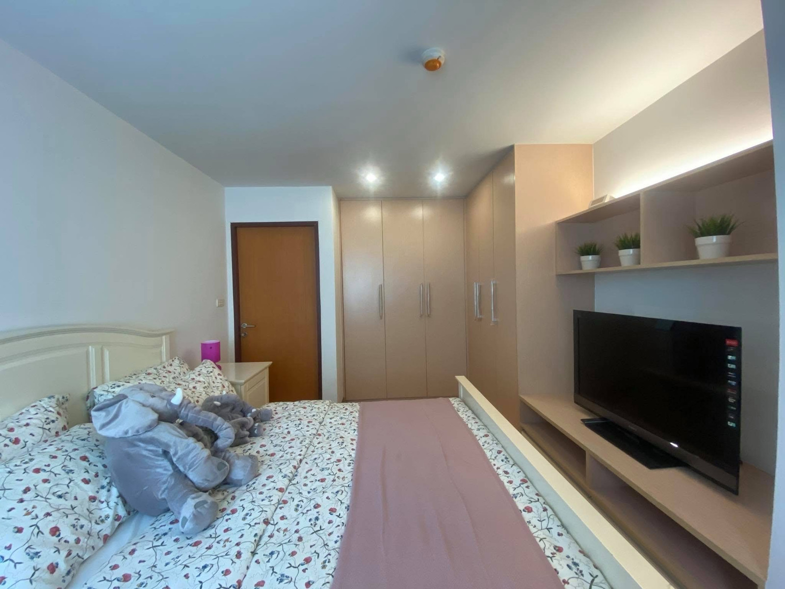 Residence 52 (เครื่องใช้ไฟฟ้าครบ ใกล้ BTS อ่อนนุช) [CC-01]