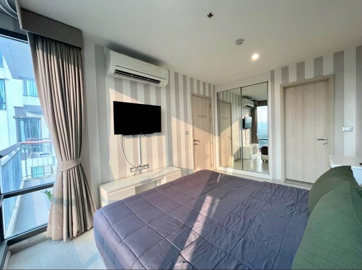 Rhythm Sukhumvit 42 (ห้องมุม ไซค์ใหญ่ วิวสวย) [CC-01]