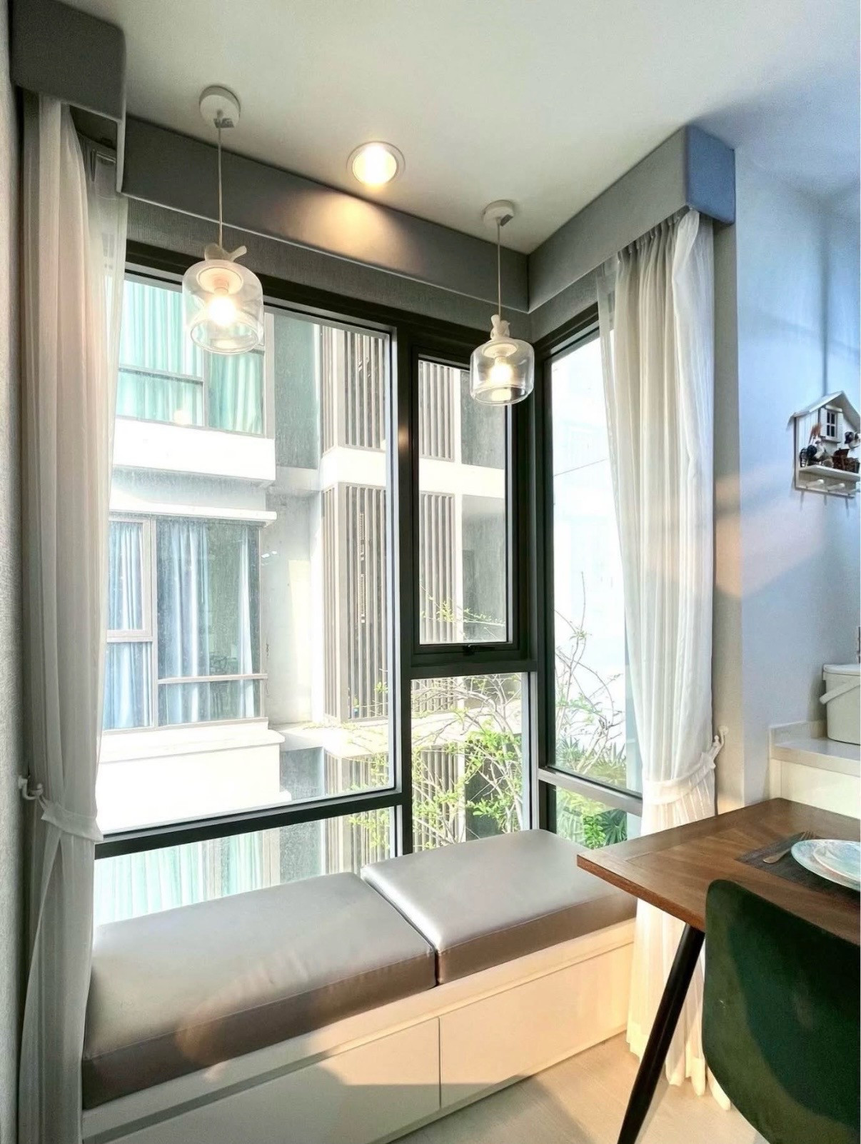 Rhythm Sukhumvit 42 (ห้องมุม ไซค์ใหญ่ วิวสวย) [CC-01]