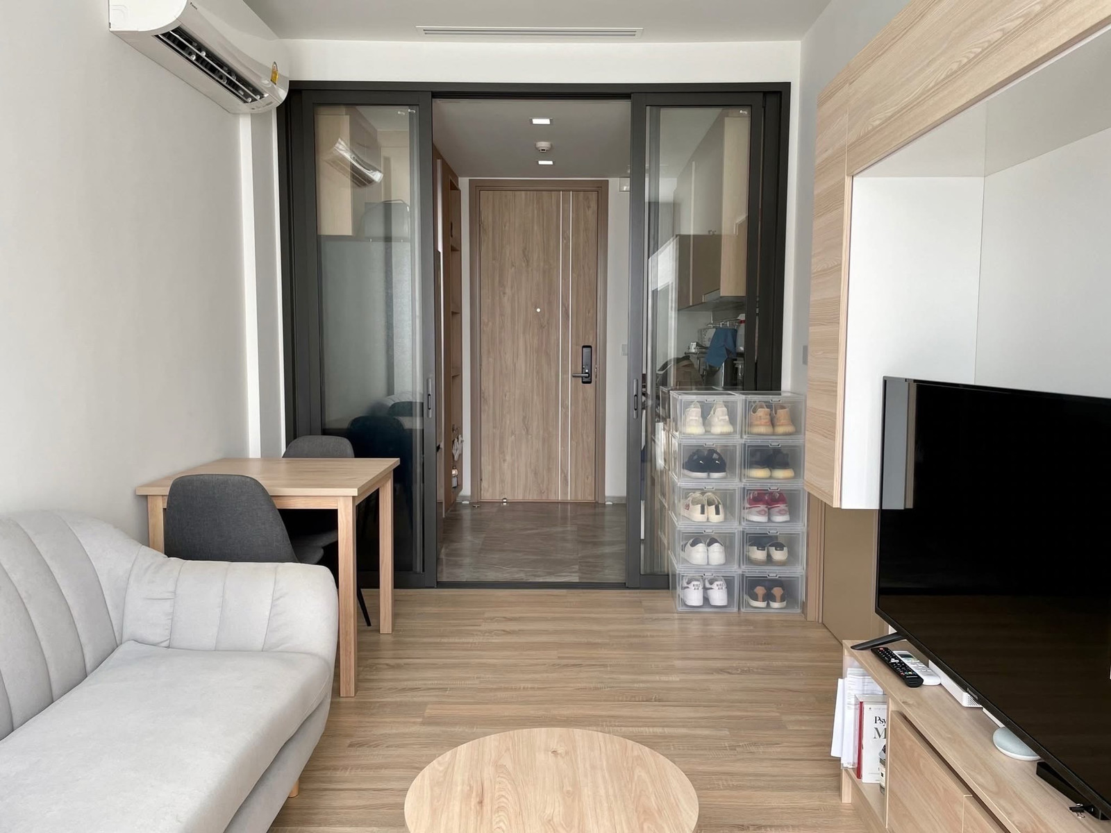 Kawa Haus Sukhumvit 77 (ห้องกว้าง ครัวปิด วิวสระ) [CC-01]