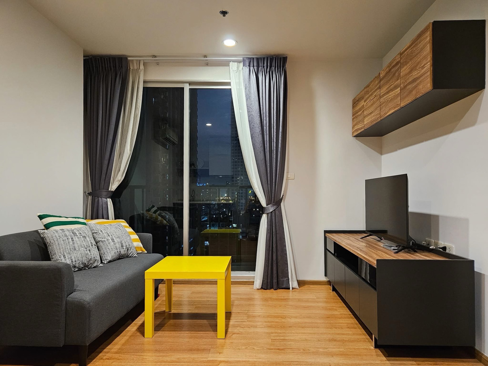 The Base Sukhumvit 77 (วิวโล่ง เครื่องใช้ไฟฟ้าครบ) [CC-01]