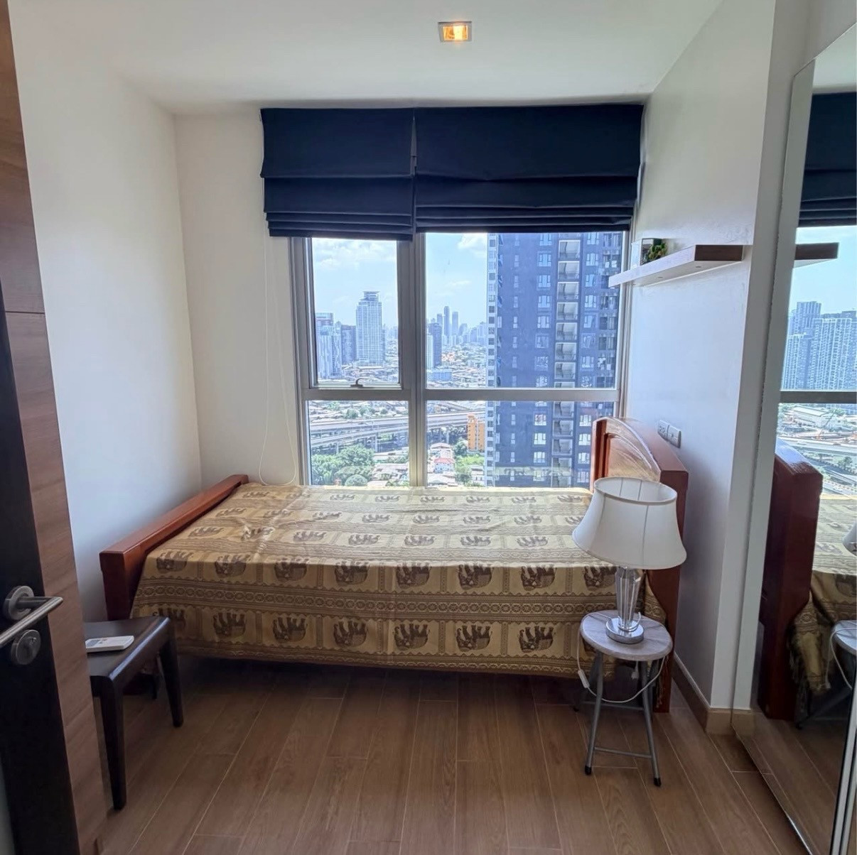 Rhythm Sukhumvit 50 (ห้องมุม มีอ่างอาบน้ำ ใกล้ BTS อ่อนนุช) [CC-01]