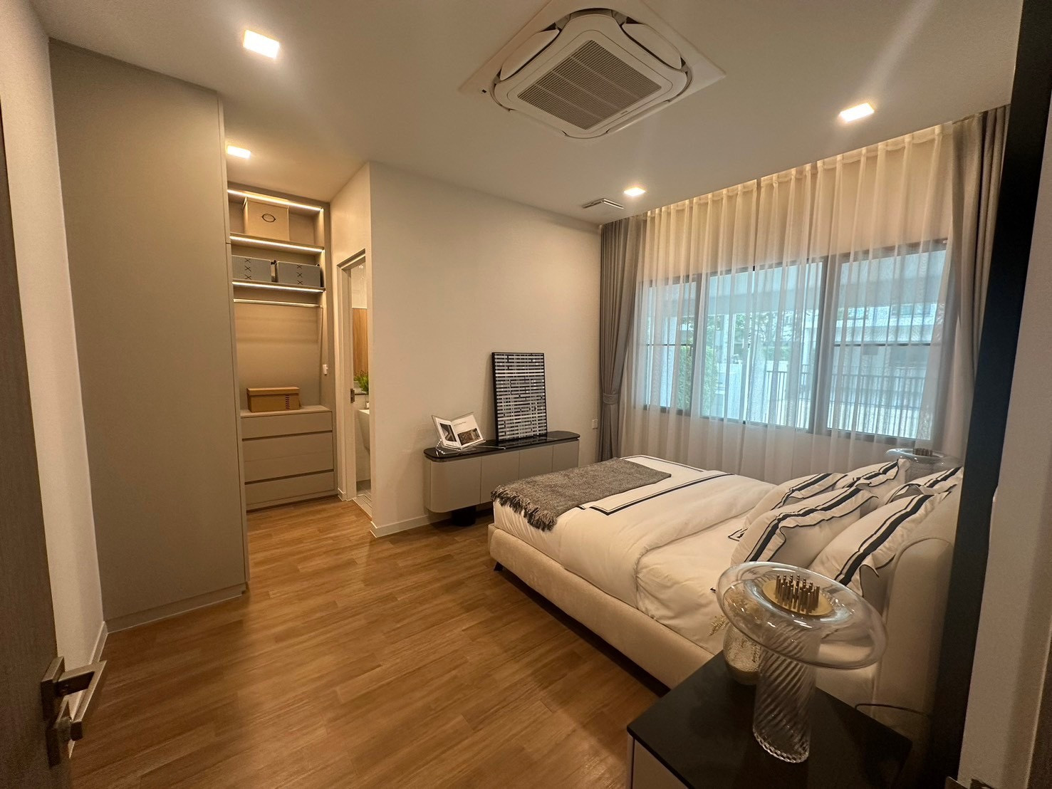 ให้เช่าบ้านเดี่ยว Mantana Bangna KM.15 แบบ Premier หลังมุมติดสโมสร พร้อมอยู่ (Rt-01)